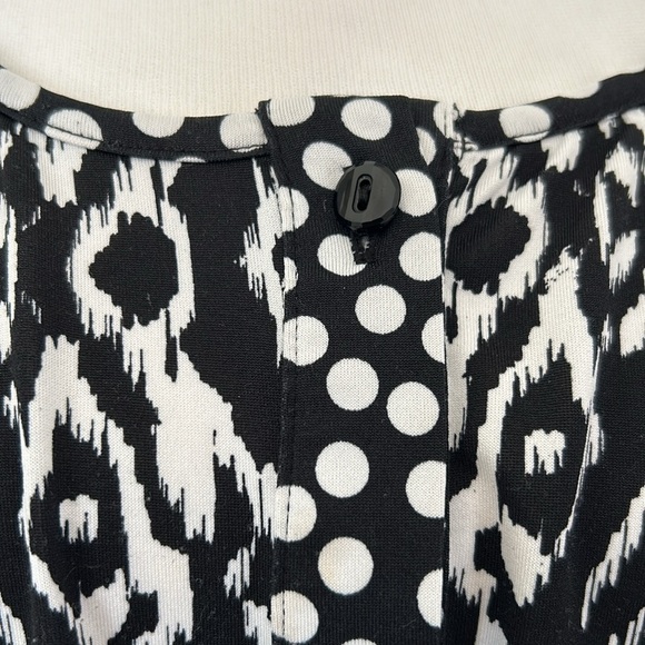 New Directions Black and White Button Up Blouse with Front Tie Sz 2X - Picture 3 of 12